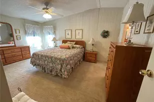 2607 Universal Dr, Ruskin, FL 33570 - Photo 16