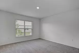 5586 Logan Cave Ave, Wimauma, FL 33598 - Photo 18