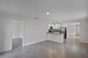 5586 Logan Cave Ave, Wimauma, FL 33598 - Photo 16