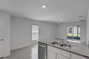 5586 Logan Cave Ave, Wimauma, FL 33598 - Photo 12