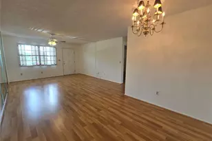 5980 Terrace Park Dr N, Saint Petersburg, FL 33709 - Photo 14
