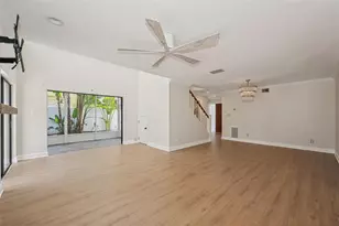 4510 W Fig St, Tampa, FL 33609 - Photo 8