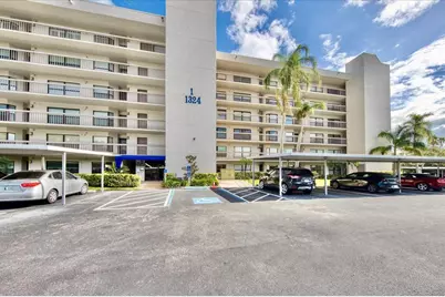 1324 Pasadena Avenue S #204, South Pasadena, FL 33707 - Photo 1