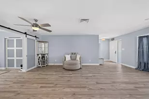 2159 Greenbriar Blvd, Clearwater, FL 33763 - Photo 8