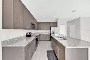 6321 Tillandsia Pl, Tampa, FL 33610 - Photo 10