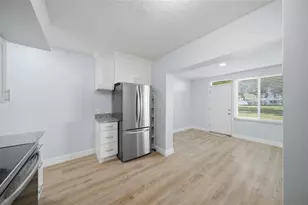2401 Ecuadorian Way, Clearwater, FL 33763 - Photo 10