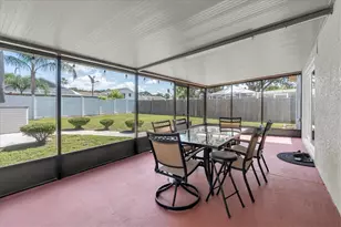 11113 Bloomington Dr, Tampa, FL 33635 - Photo 22