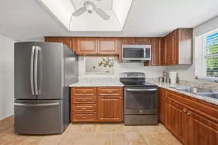 3277 Gorse Ct, Palm Harbor, FL 34684 - Photo 18