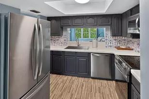2836 Countryside Blvd, Clearwater, FL 33761 - Photo 8