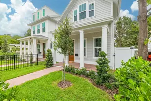 4027 Haines Rd N, Saint Petersburg, FL 33703 - Photo 6