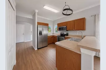 7853 Bristol Park Drive, Apollo Beach, FL 33572 - Photo 10