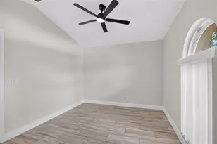 1434 Hatcher Loop Dr, Brandon, FL 33511 - Photo 32