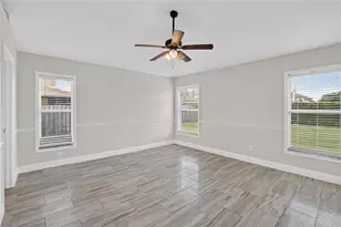 1434 Hatcher Loop Dr, Brandon, FL 33511 - Photo 42