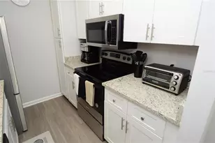 11901 4th Street N, Saint Petersburg, FL 33716 - Photo 12