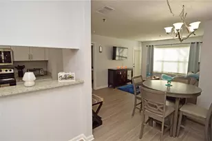 11901 4th Street N, Saint Petersburg, FL 33716 - Photo 8