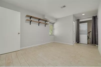 710 50th Avenue N, Saint Petersburg, FL 33703 - Photo 14
