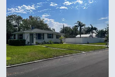 11 N Crest Avenue, Clearwater, FL 33755 - Photo 2