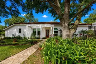 5204 Green Forest Ct, Tampa, FL 33647 - Photo 4