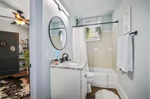 634 6th St N, Saint Petersburg, FL 33701 - Photo 18