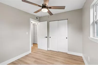 8828 91st Terrace, Seminole, FL 33777 - Photo 12