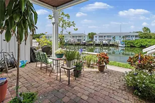 5176 Salmon Dr SE, Saint Petersburg, FL 33705 - Photo 4