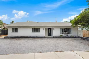921 S Orlando Ave, Cocoa Beach, FL 32931 - Photo 2