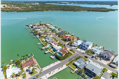 562 Johns Pass Avenue, Madeira Beach, FL 33708 - Photo 72