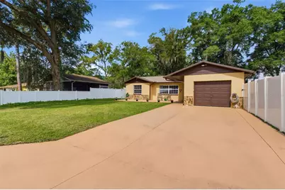 6302 NW 67th Terrace, Ocala, FL 34482 - Photo 2
