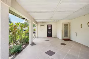 2017 Hampstead Cir, Sun City Center, FL 33573 - Photo 2