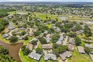 2017 Hampstead Cir, Sun City Center, FL 33573 - Photo 42