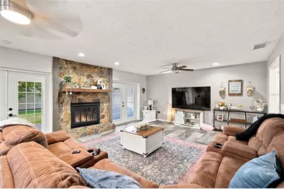2901 Beagle Place, Seffner, FL 33584 - Photo 6