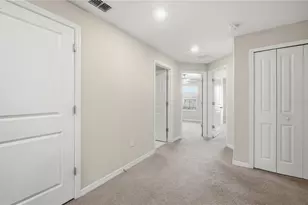 4429 Globe Thistle Dr, Tampa, FL 33619 - Photo 10