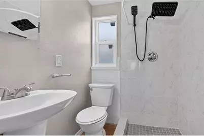 18015 1st Street E, Redington Shores, FL 33708 - Photo 14