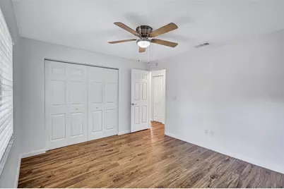 504 7th Street SE, Largo, FL 33771 - Photo 18