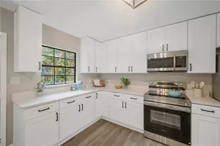 7502 Lone Star Pl, Riverview, FL 33578 - Photo 10