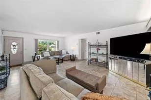 1831 Oak Lake Dr, Clearwater, FL 33764 - Photo 24