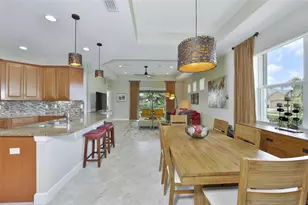 803 Chipper Dr, Sun City Center, FL 33573 - Photo 4