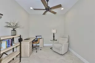 803 Chipper Dr, Sun City Center, FL 33573 - Photo 20