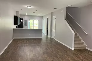 512 Frances St, Dunedin, FL 34698 - Photo 4