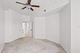 200 4th Ave S, Saint Petersburg, FL 33701 - Photo 16