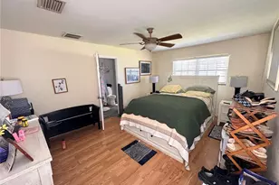 9470 Joel Dr, Seminole, FL 33777 - Photo 10