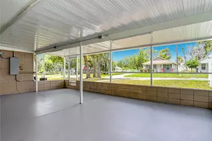 14402 13th St, Dade City, FL 33523 - Photo 54