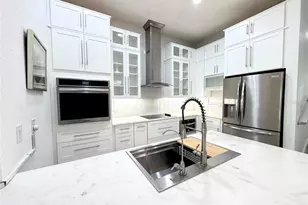 724 Coral Reef Dr, Tampa, FL 33602 - Photo 16
