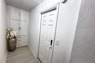 724 Coral Reef Dr, Tampa, FL 33602 - Photo 32