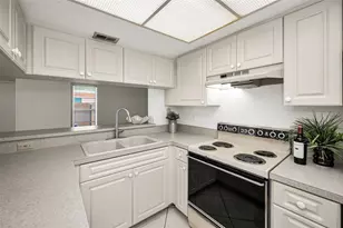 2205 Lennox Rd E, Palm Harbor, FL 34683 - Photo 16