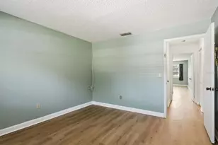 6070 80th St N, Saint Petersburg, FL 33709 - Photo 28