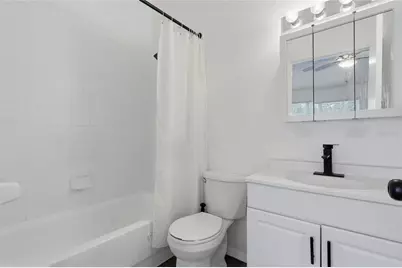 30029 Granda Hills Court, Wesley Chapel, FL 33543 - Photo 18