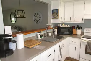 2465 Northside Dr, Clearwater, FL 33761 - Photo 6