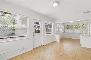 1431 57th St S, Gulfport, FL 33707 - Photo 12