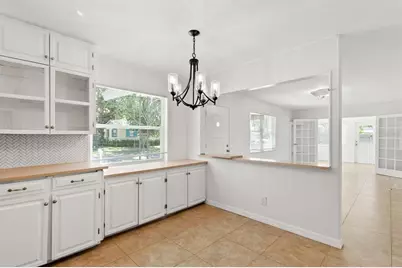 1431 57th Street S, Gulfport, FL 33707 - Photo 10